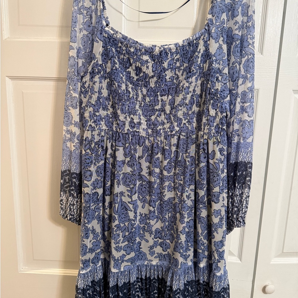 Taylor Blue and White Floral Midi Dress